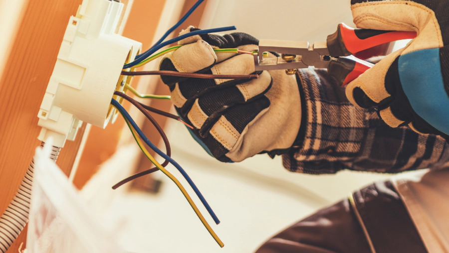 Upgrades and Installations Upgrades and Installations